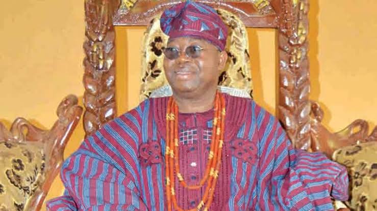 Ekiti Oba threatens to curse people placing fetish objects on economic projects