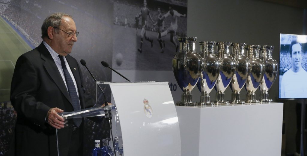 Former Real Madrid player Antonio Gento dies aged 80