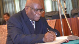 Onnoghen denies alleged meeting with Atiku prior to 2019 elections